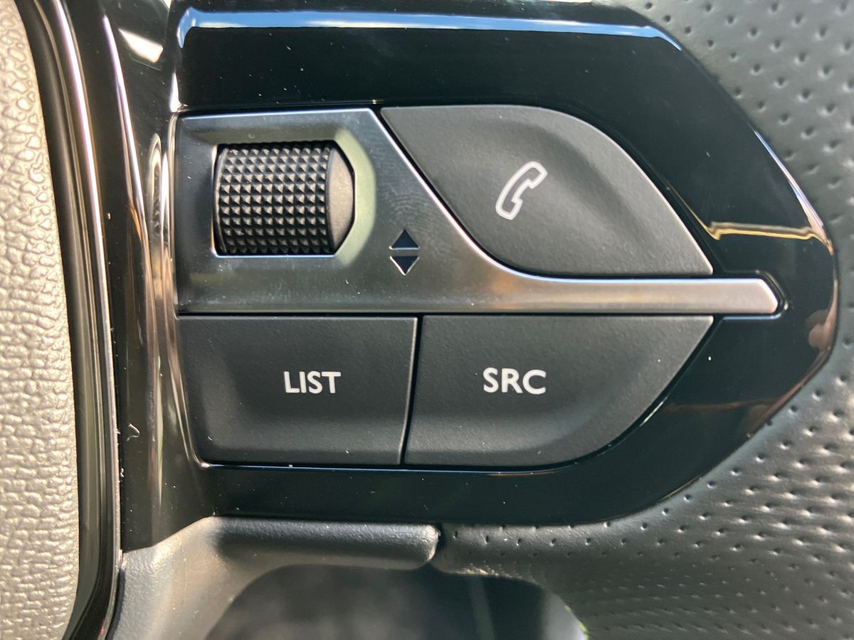 Used Peugeot 208 2025 for sale - 76219879: Photo 38