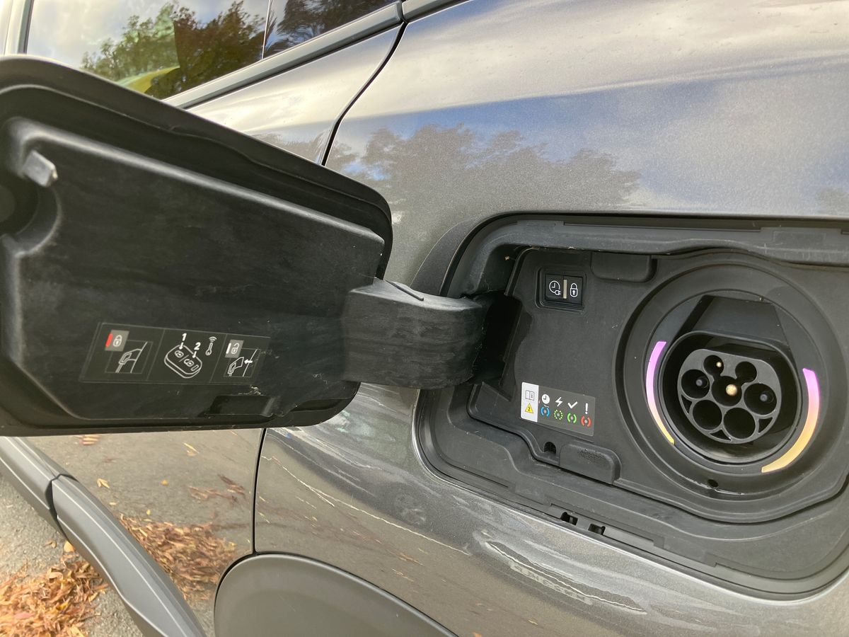 Used Peugeot 3008 2021 for sale - 77221165: Photo 29