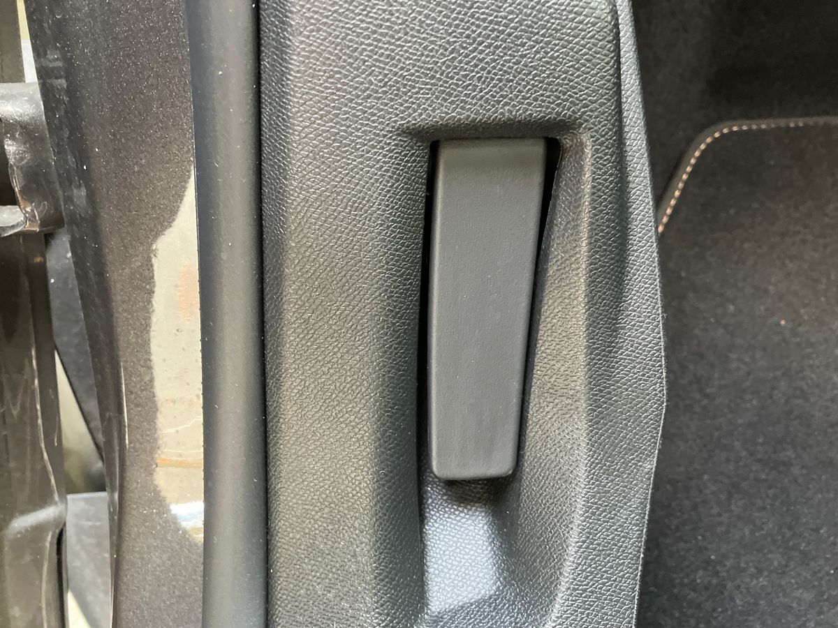 Used Peugeot 3008 2021 for sale - 77221165: Photo 30