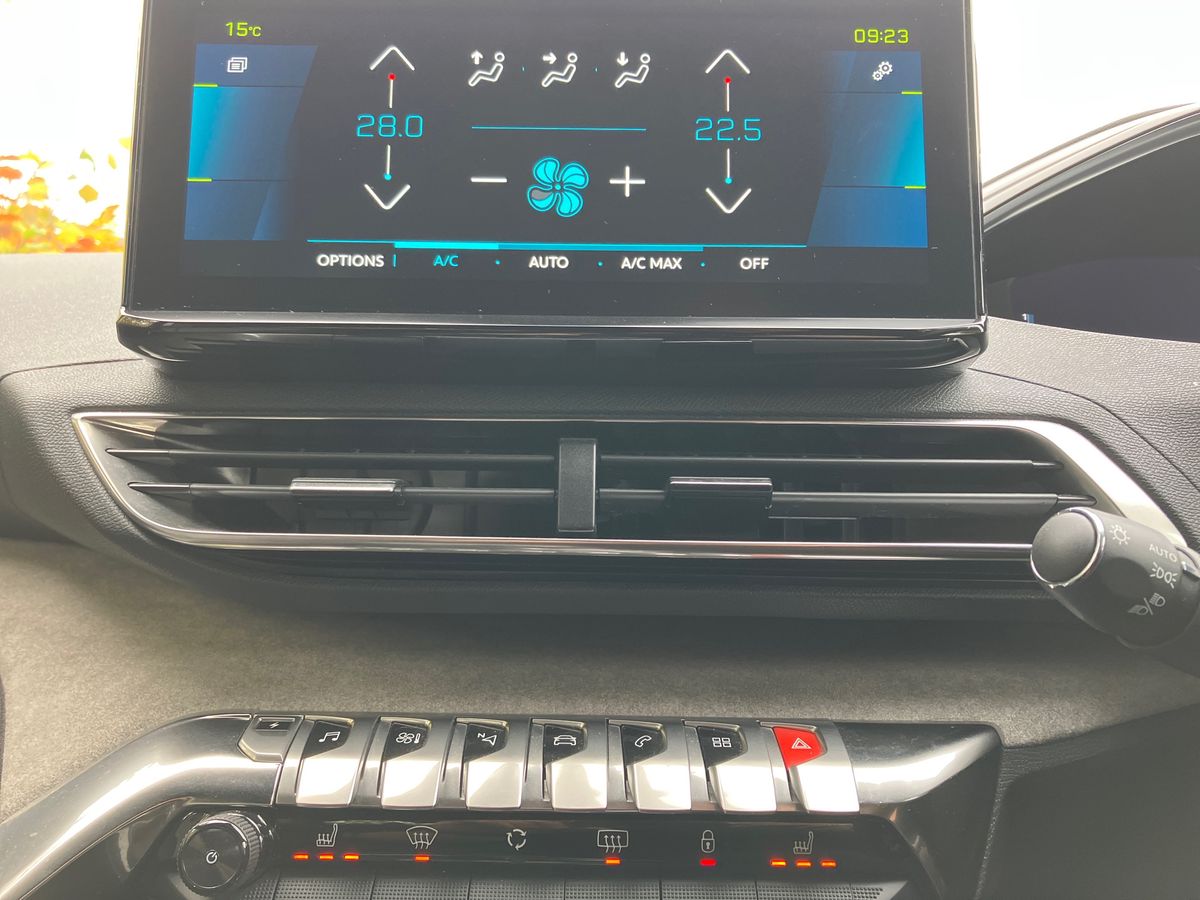 Used Peugeot 3008 2021 for sale - 76382815: Photo 12