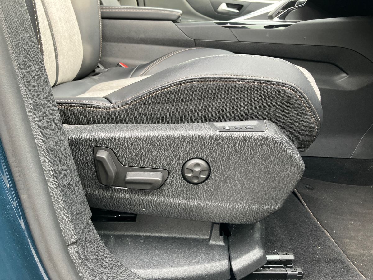 Used Peugeot 3008 2021 for sale - 76382815: Photo 40