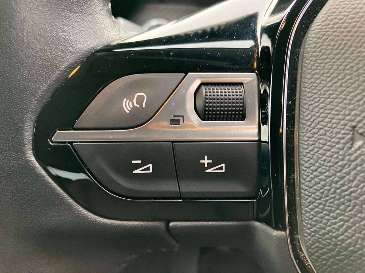 Used Peugeot 208 2022 for sale - 76957966: Photo 16