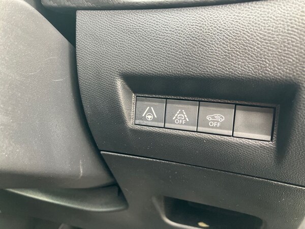 Used Peugeot 208 2022 for sale - 75773795: Photo 34