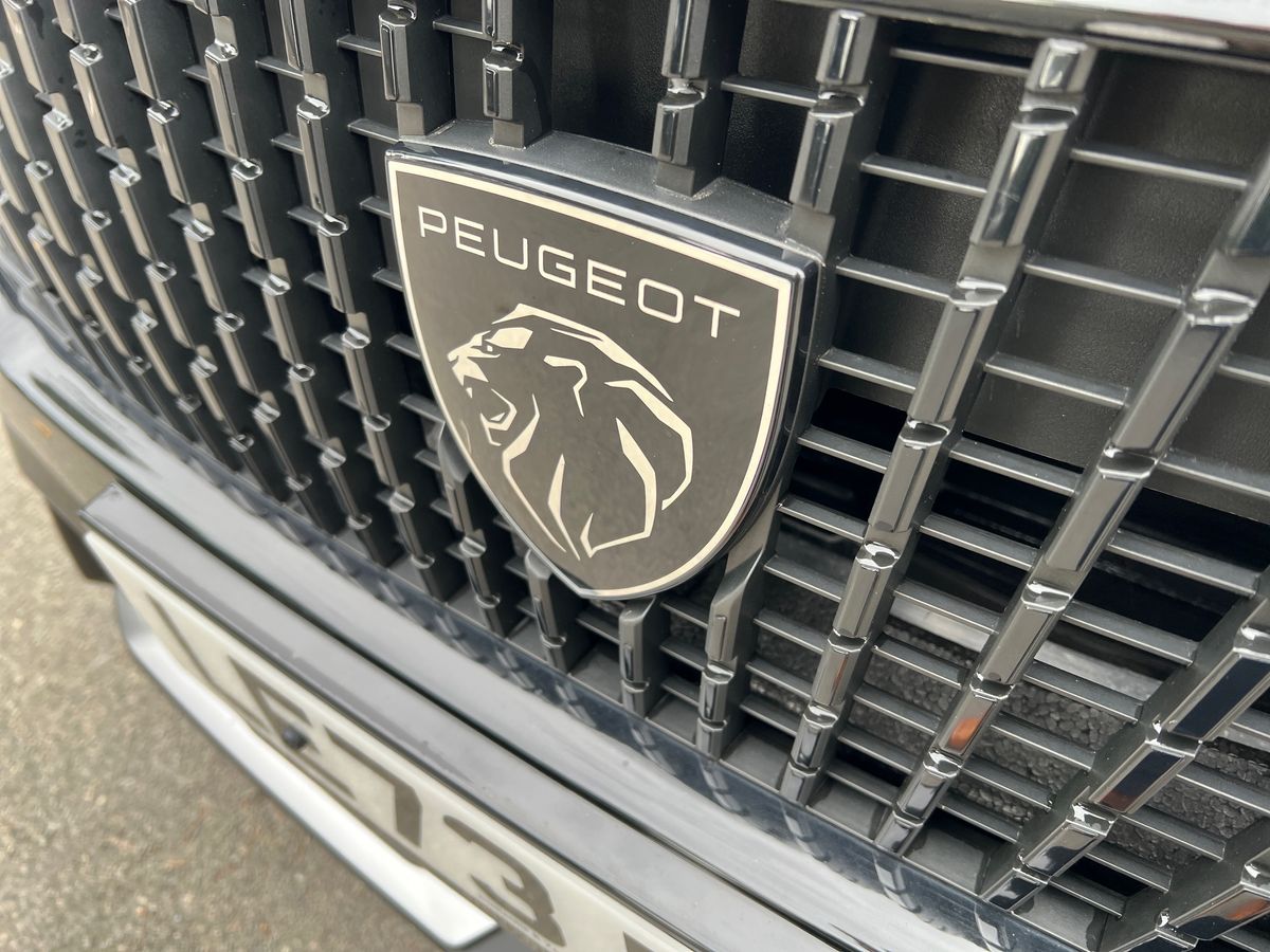 Used Peugeot 2008 2023 for sale - 75904012: Photo 31