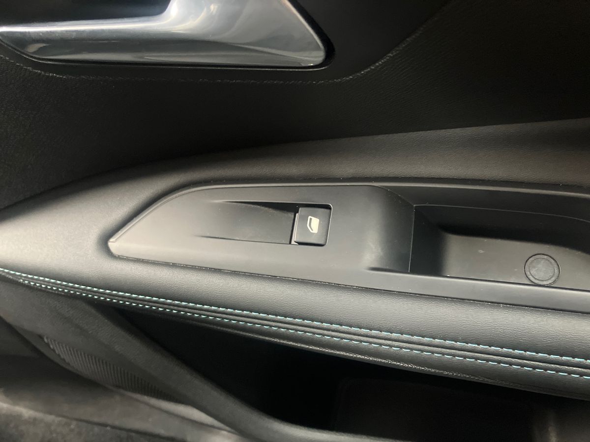 Used Peugeot 3008 2022 for sale - 76142132: Photo 42