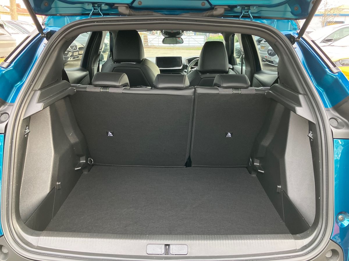 Used Peugeot 2008 2025 for sale - 76958004: Photo 21