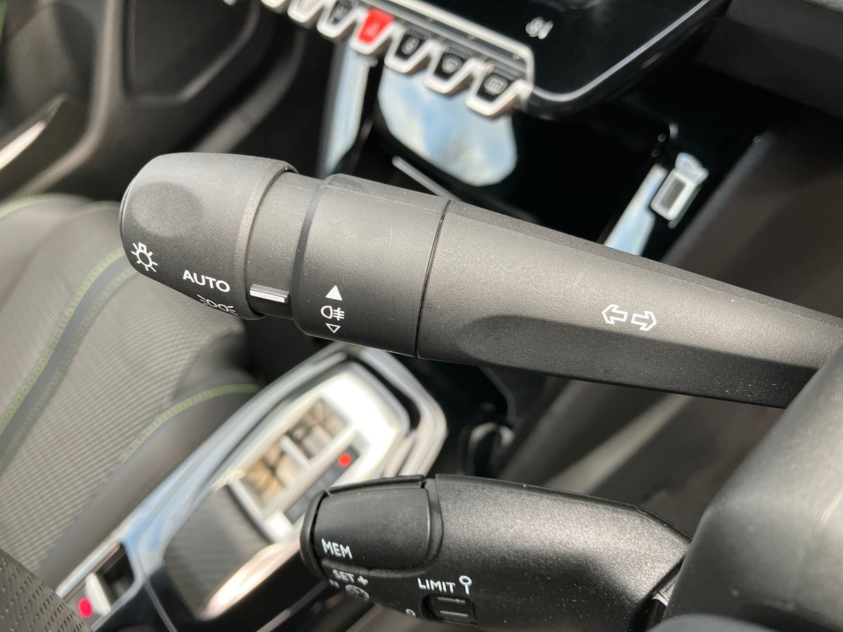 Used Peugeot 2008 2025 for sale - 76958004: Photo 37