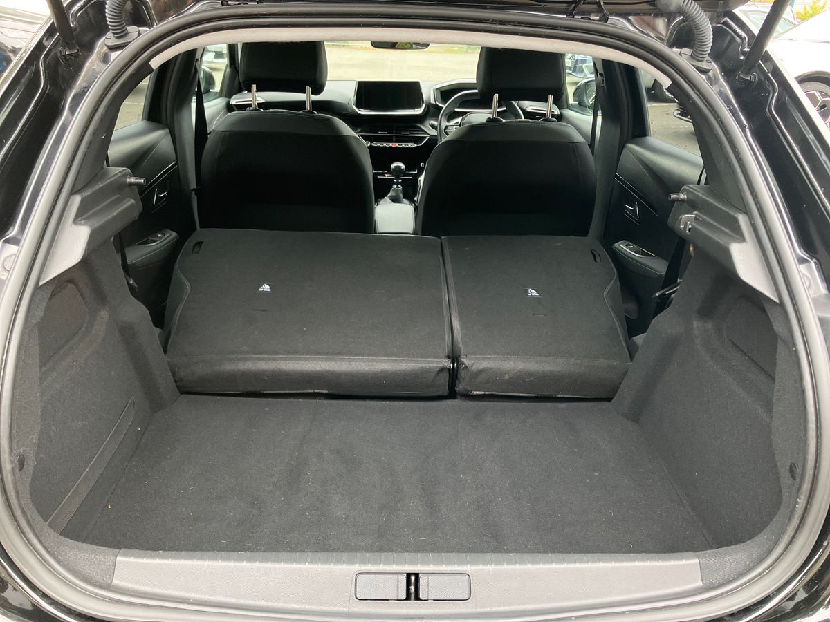 Used Peugeot 208 2022 for sale - 76158229: Photo 23