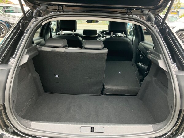Used Peugeot 208 2022 for sale - 76158229: Photo 26