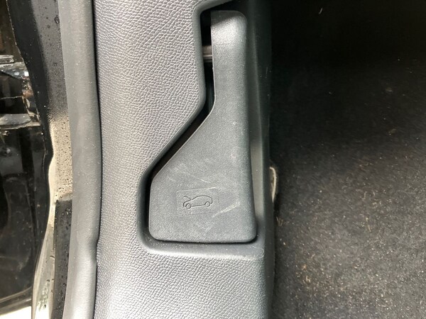 Used Peugeot 208 2022 for sale - 76158229: Photo 31