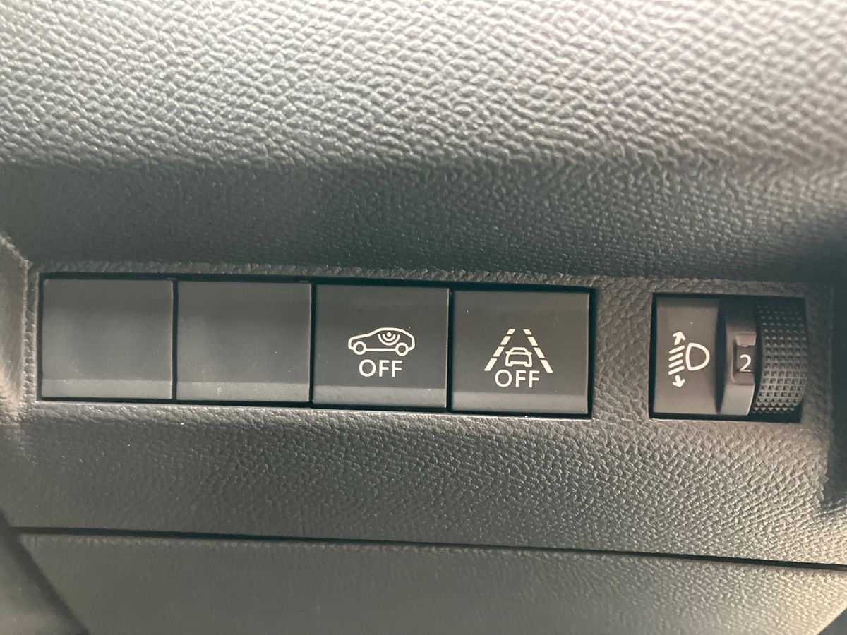 Used Peugeot 208 2022 for sale - 76158229: Photo 33