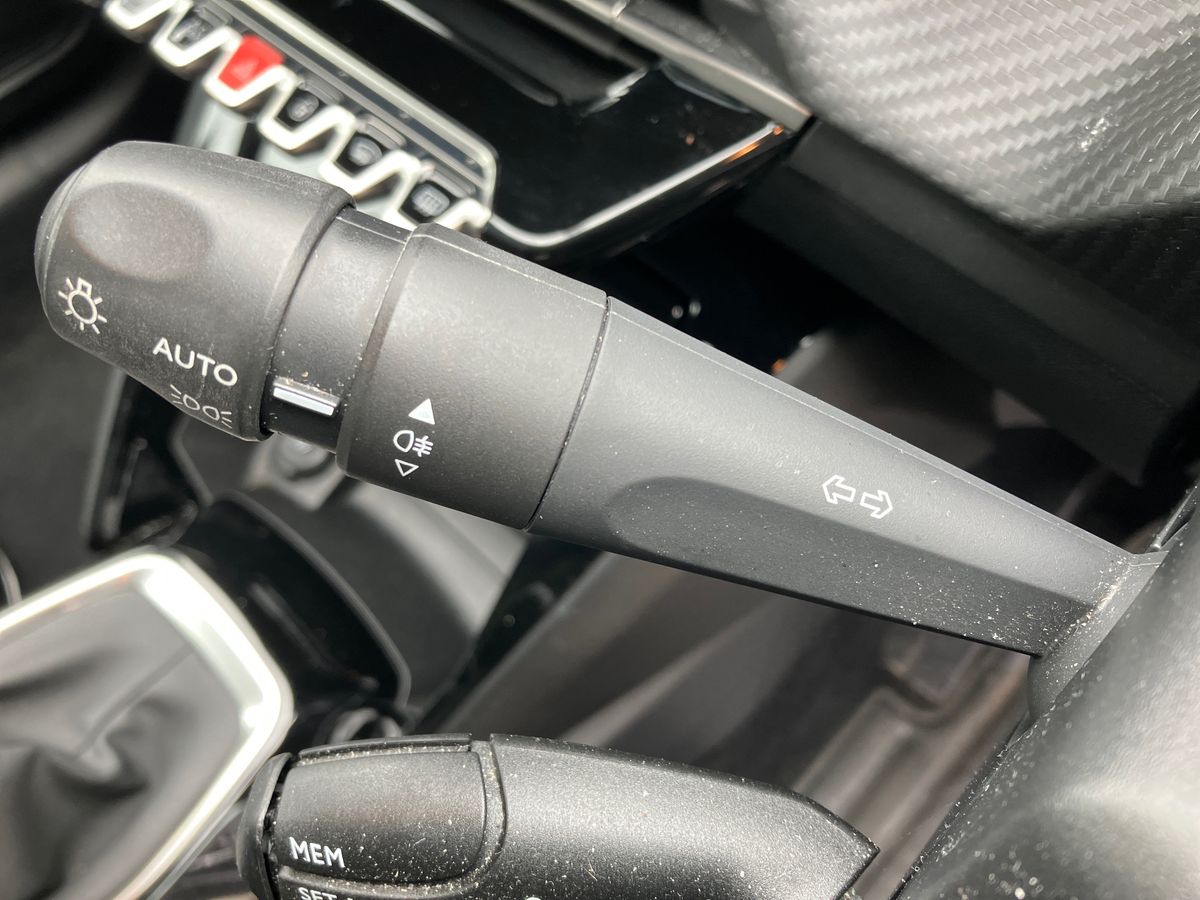 Used Peugeot 208 2022 for sale - 76158229: Photo 37