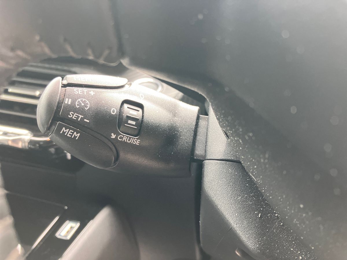 Used Peugeot 208 2022 for sale - 76158229: Photo 38