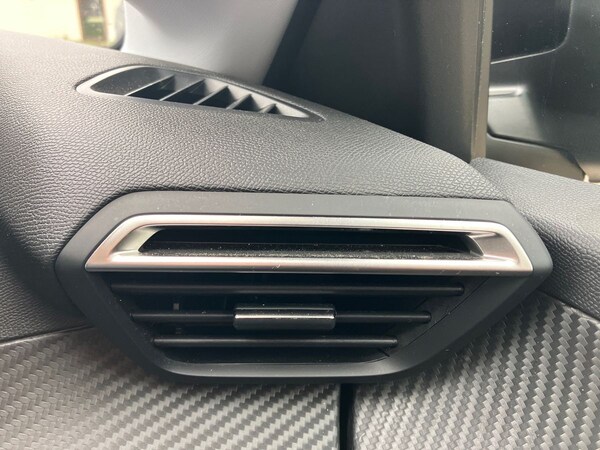 Used Peugeot 208 2022 for sale - 76158229: Photo 55