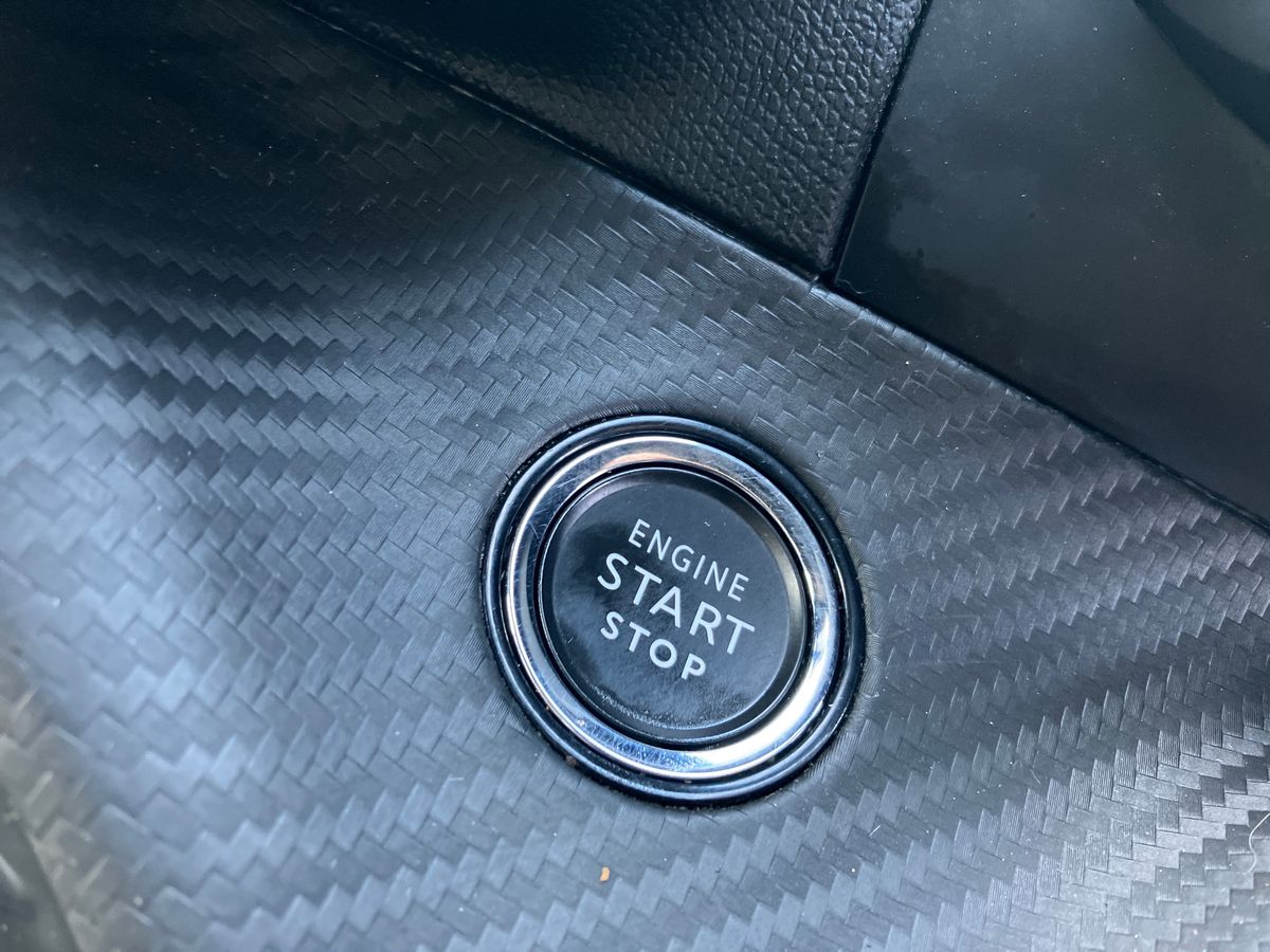 Used Peugeot 208 2024 for sale - 77019249: Photo 37