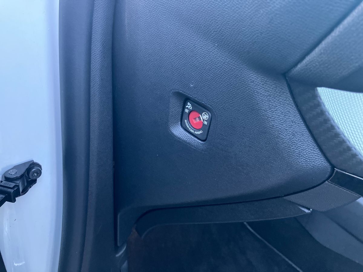 Used Peugeot 2008 2022 for sale - 77283263: Photo 26