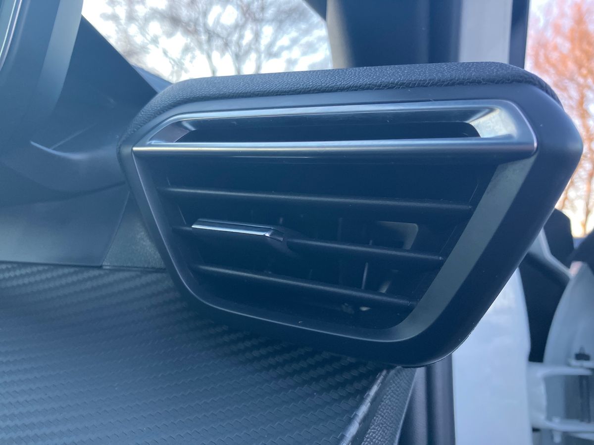 Used Peugeot 2008 2022 for sale - 77283263: Photo 36