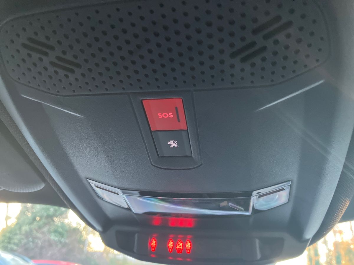 Used Peugeot 2008 2022 for sale - 77283263: Photo 39