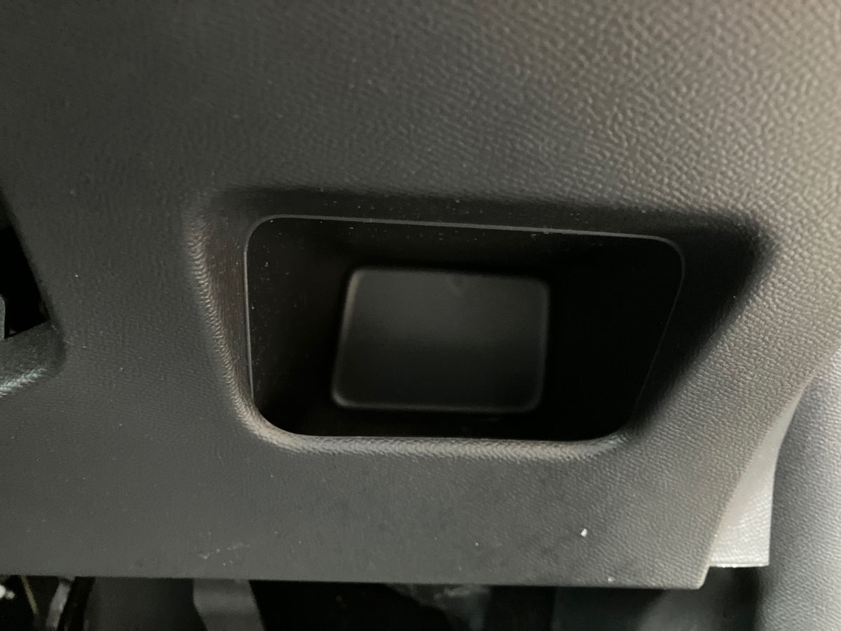 Used Peugeot 2008 2020 for sale - 76757174: Photo 34