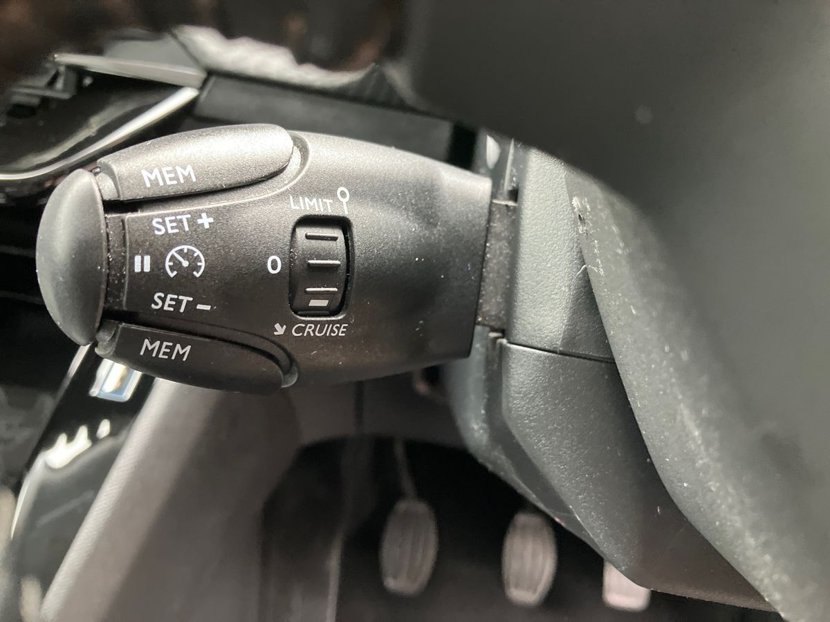 Used Peugeot 2008 2020 for sale - 76757174: Photo 38