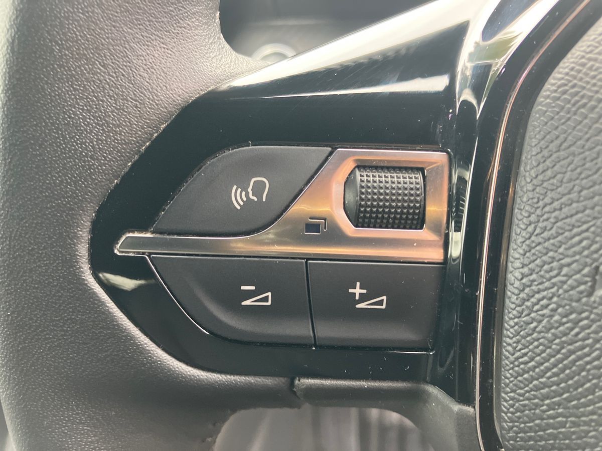 Used Peugeot 2008 2023 for sale - 76097444: Photo 16