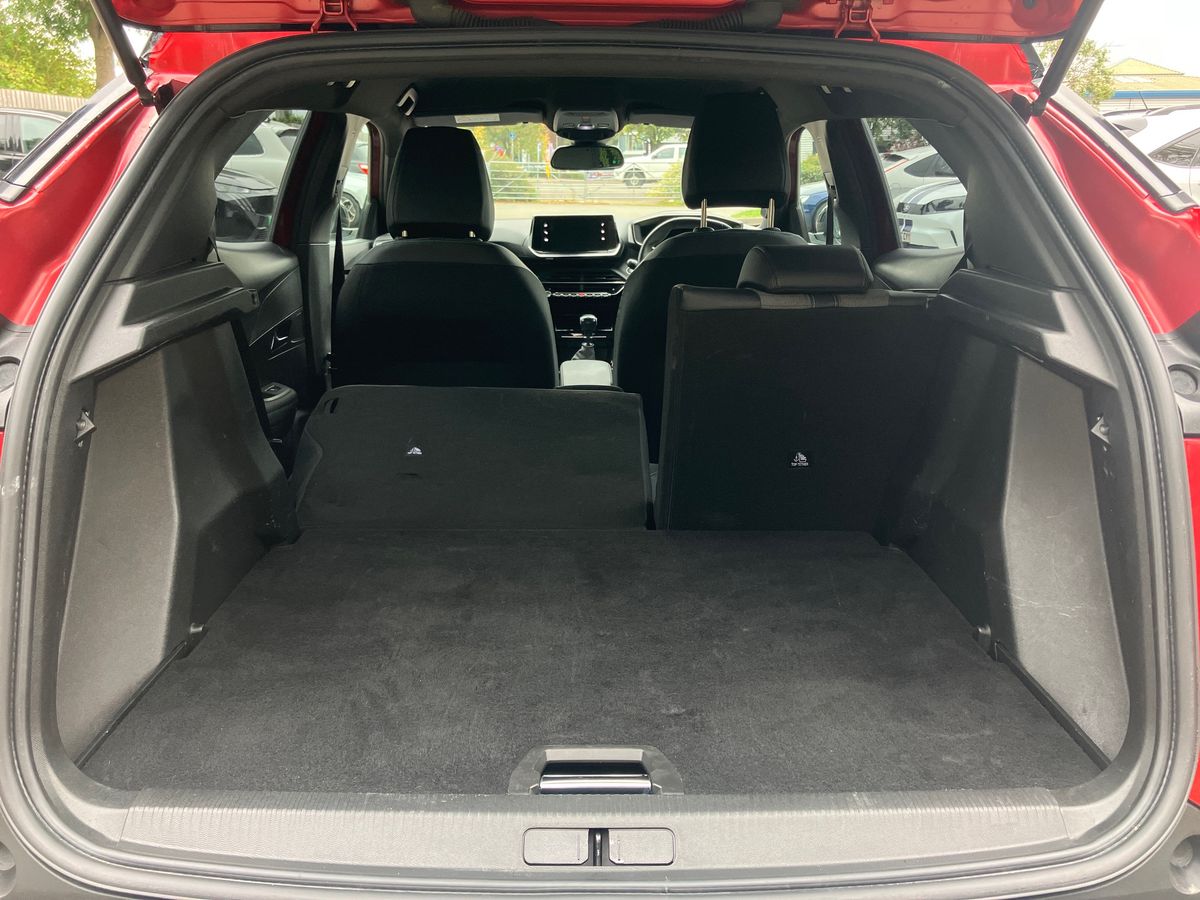 Used Peugeot 2008 2023 for sale - 76097444: Photo 24