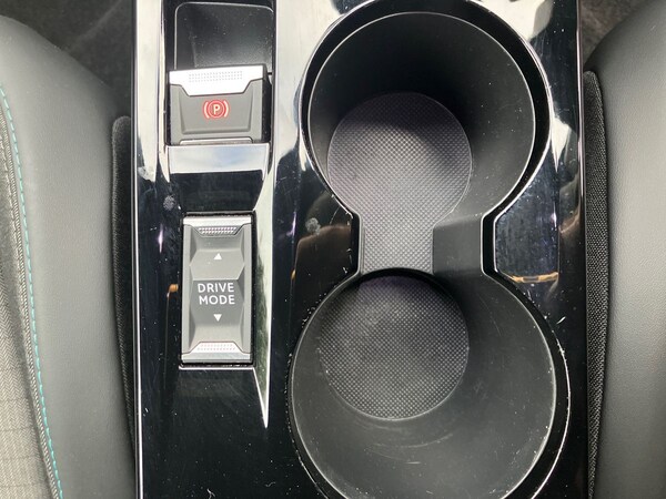 Used Peugeot 2008 2023 for sale - 76097444: Photo 50