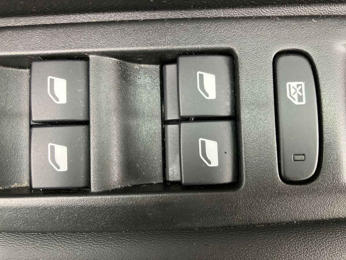 Used Peugeot 208 2022 for sale - 77100029: Photo 18