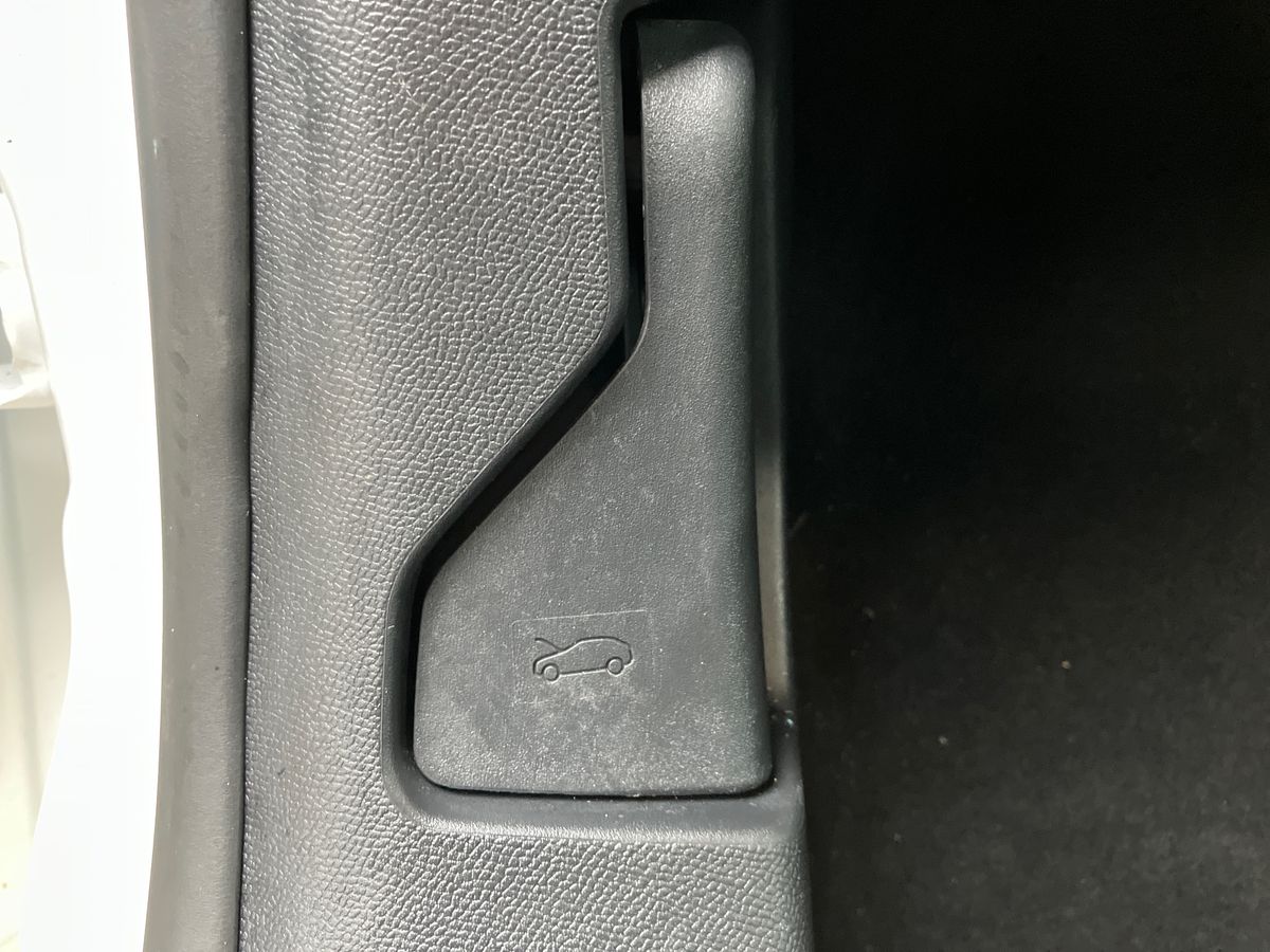 Used Peugeot 208 2022 for sale - 77100029: Photo 28