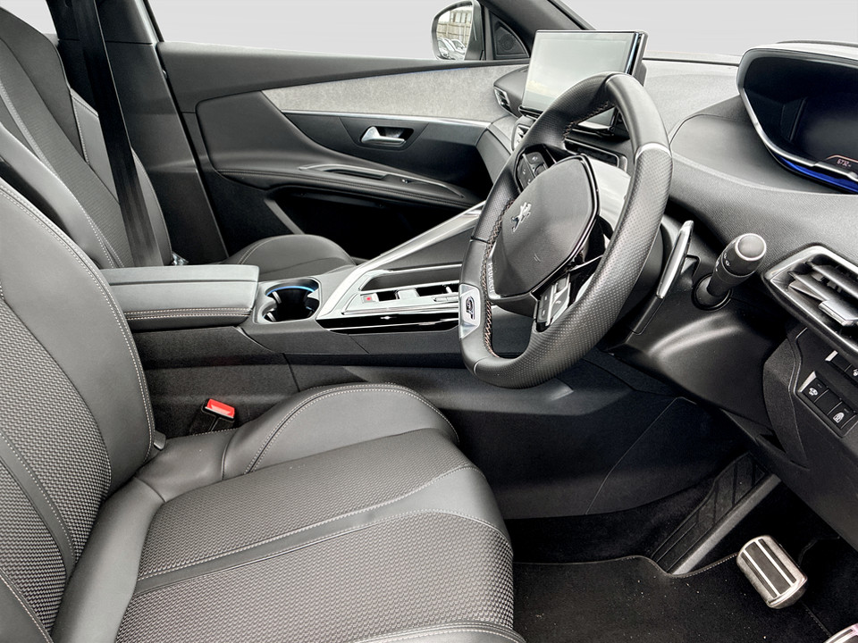 Used Peugeot 3008 2023 for sale - 77797186: Photo 25