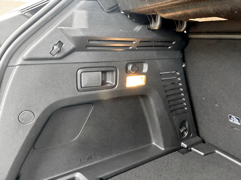 Used Peugeot 3008 2023 for sale - 77797186: Photo 28