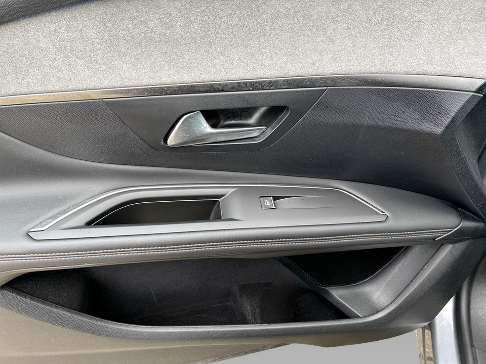 Used Peugeot 3008 2023 for sale - 77797186: Photo 34