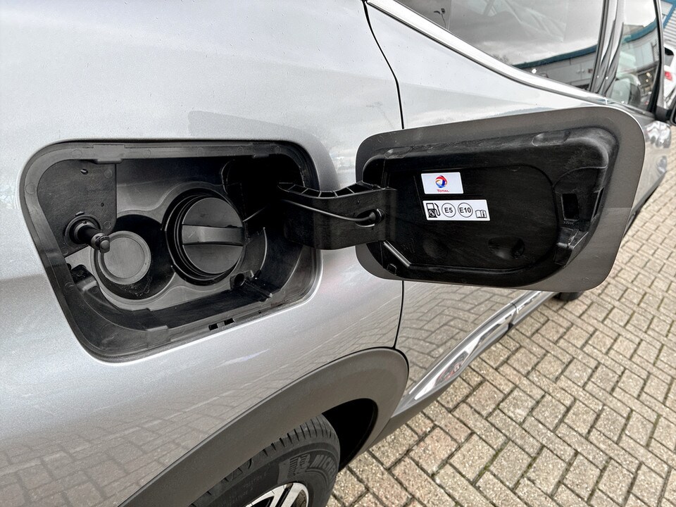 Used Peugeot 3008 2023 for sale - 77797186: Photo 75