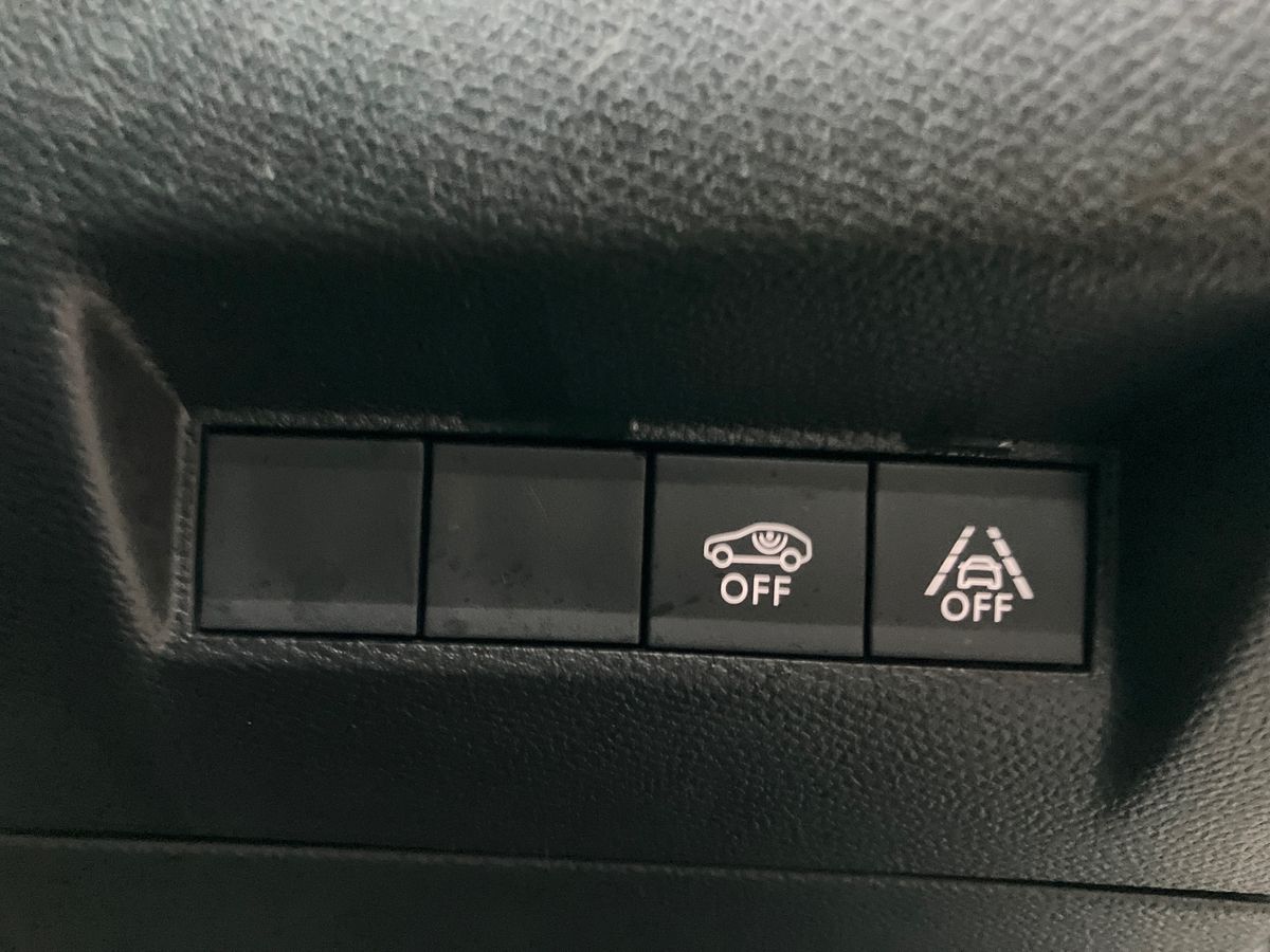 Used Peugeot 208 2022 for sale - 77207753: Photo 35