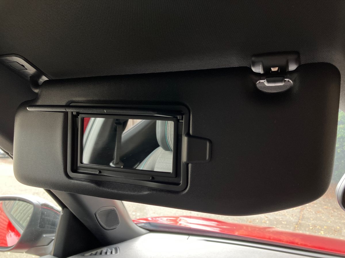 Used Peugeot 2008 2023 for sale - 76090203: Photo 47