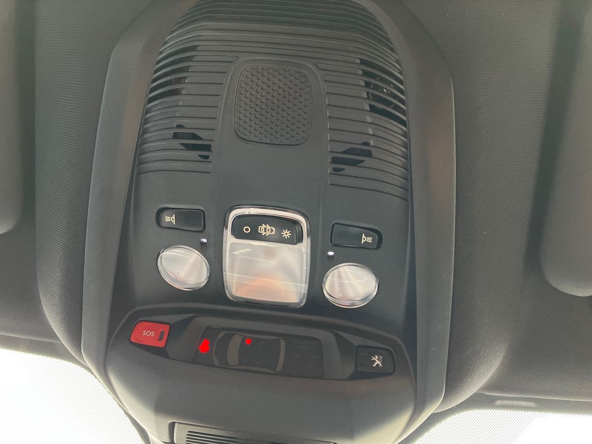 Used Peugeot 3008 2021 for sale - 76097438: Photo 55