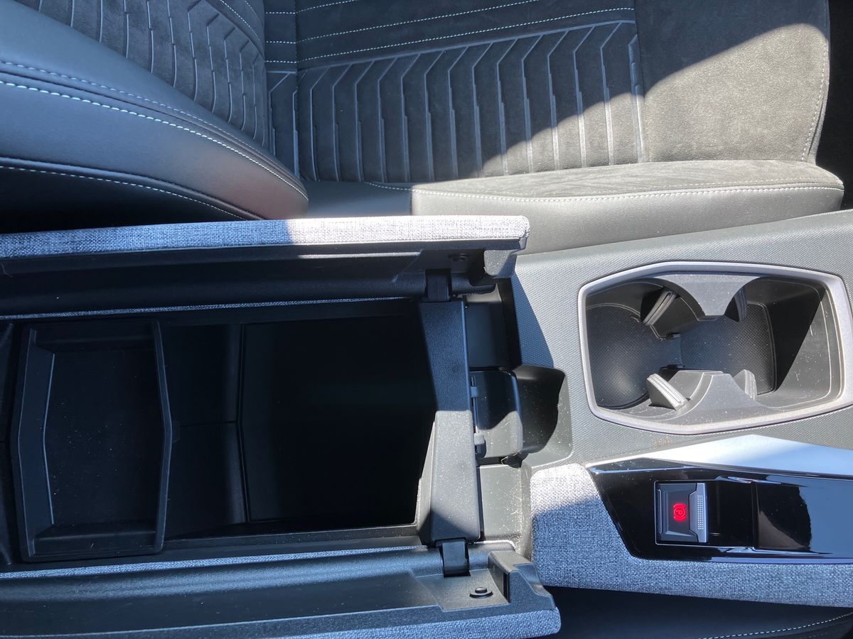 Vehicle 43
