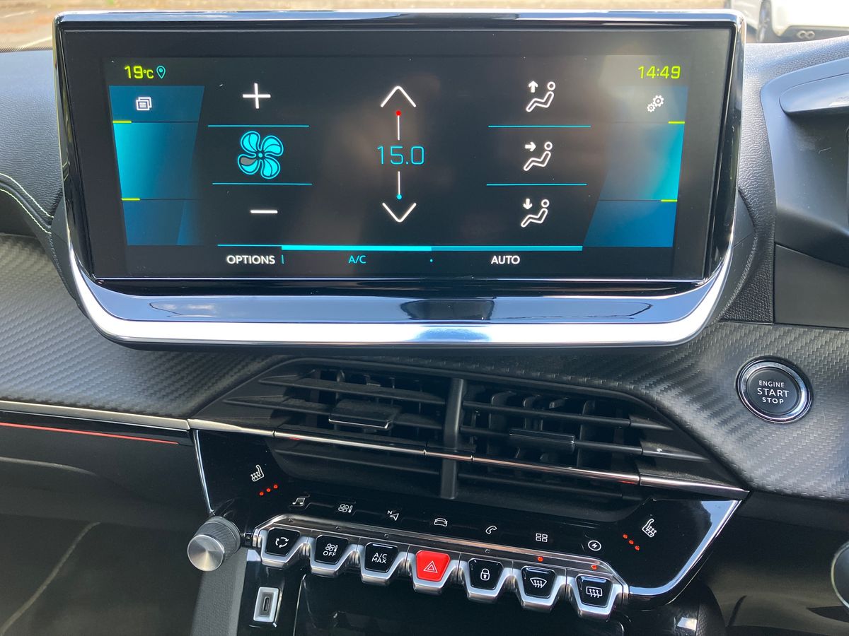 Used Peugeot 2008 2021 for sale - 75869105: Photo 12