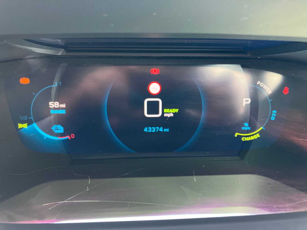 Used Peugeot 2008 2021 for sale - 75869105: Photo 14