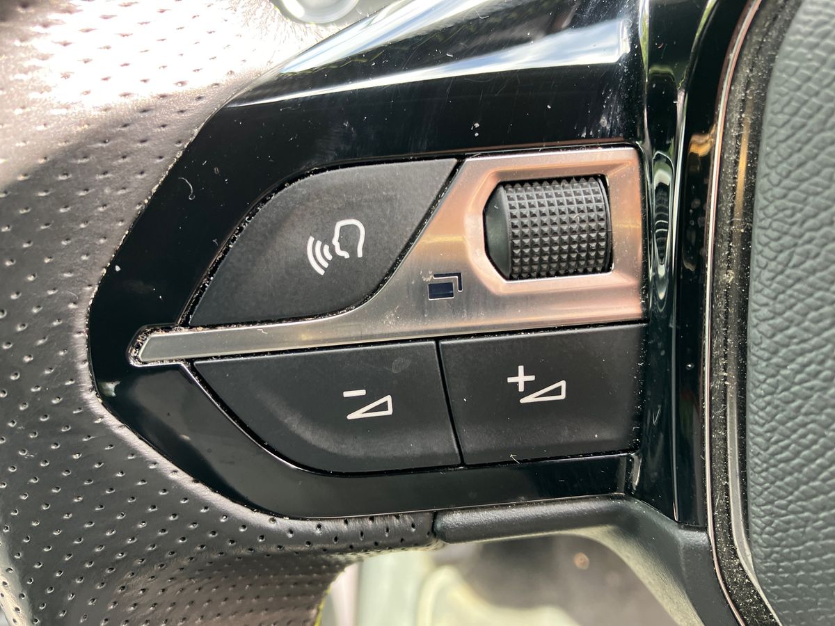 Used Peugeot 2008 2021 for sale - 75869105: Photo 16