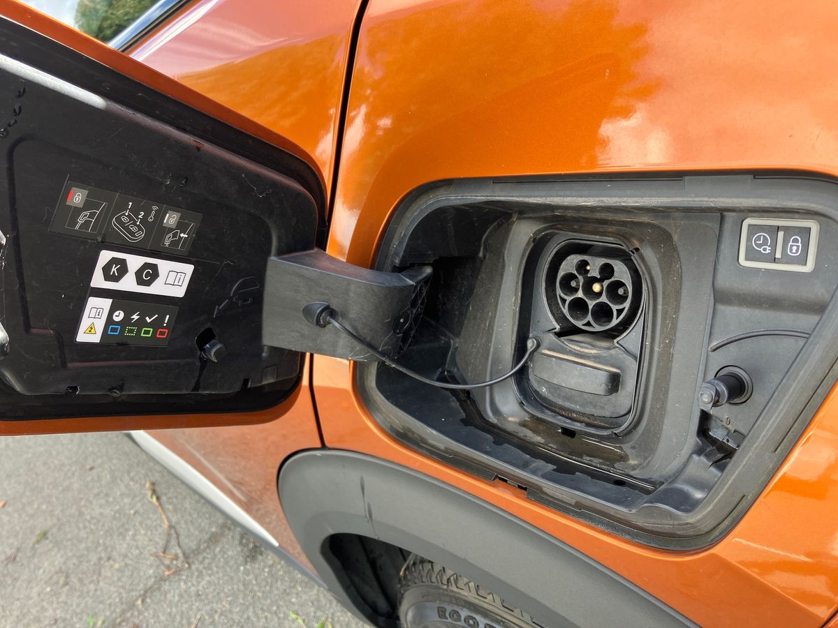 Used Peugeot 2008 2021 for sale - 75869105: Photo 29