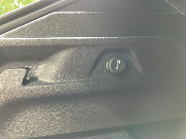 Used Peugeot 3008 2025 for sale - 75143929: Photo 32