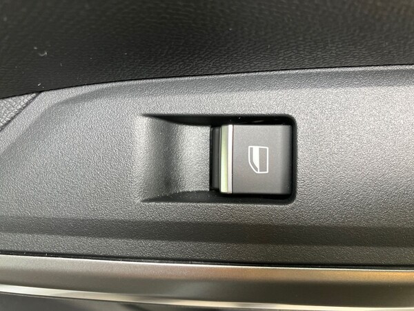 Used Peugeot 3008 2025 for sale - 75143929: Photo 37