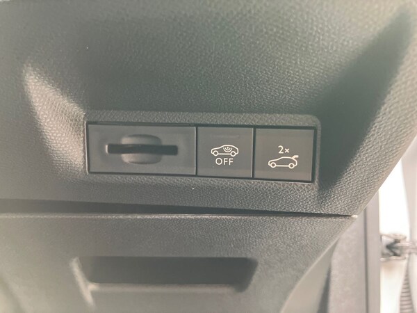 Used Peugeot 3008 2025 for sale - 75143929: Photo 41