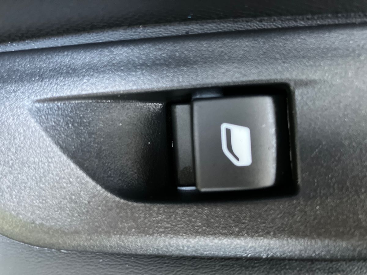 Used Peugeot 208 2024 for sale - 78139916: Photo 29