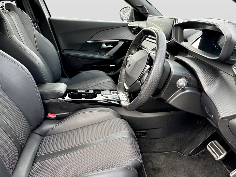 Used Peugeot 2008 2023 for sale - 77555521: Photo 25