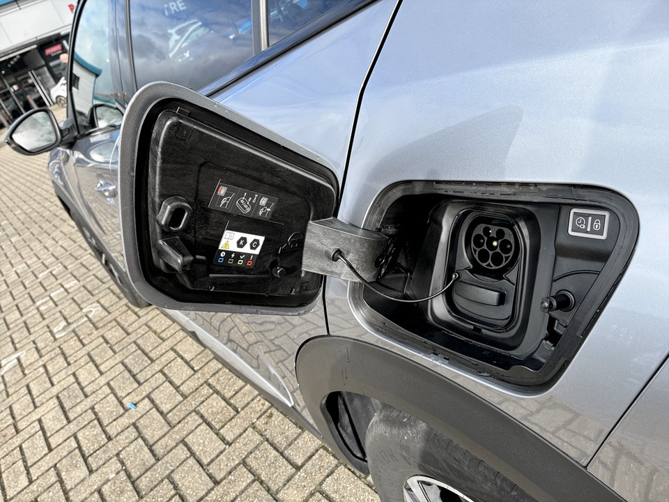 Used Peugeot 2008 2023 for sale - 77555521: Photo 36