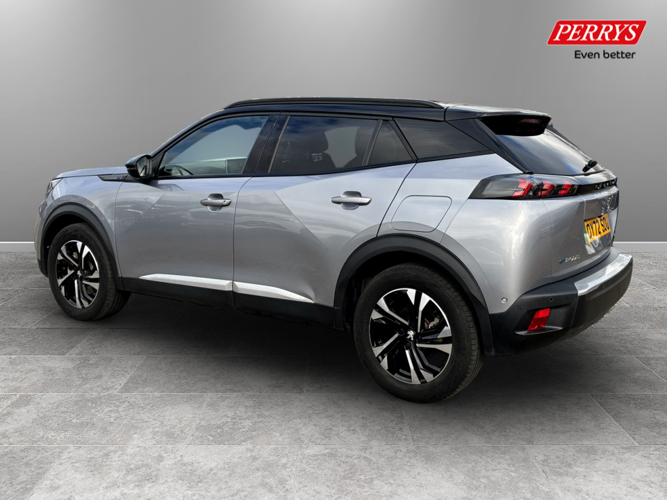 Used Peugeot 2008 2023 for sale - 77555521: Photo 5