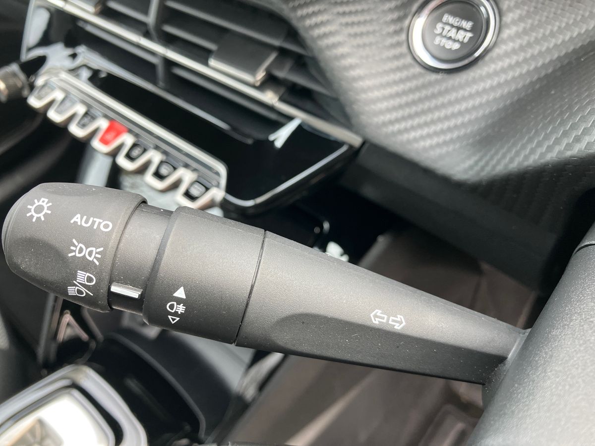 Used Peugeot 208 2023 for sale - 76748600: Photo 38