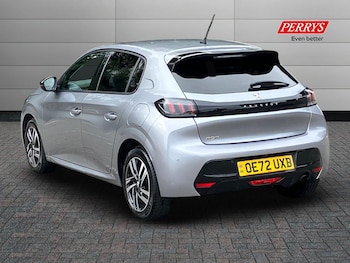 Used Peugeot 208 2022 for sale - 76097430: Photo 2